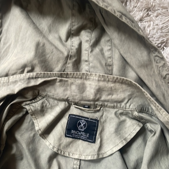 Green Army/Utility Jacket, with red flower embroidery on the arm (size 38) - Picture 4 of 4